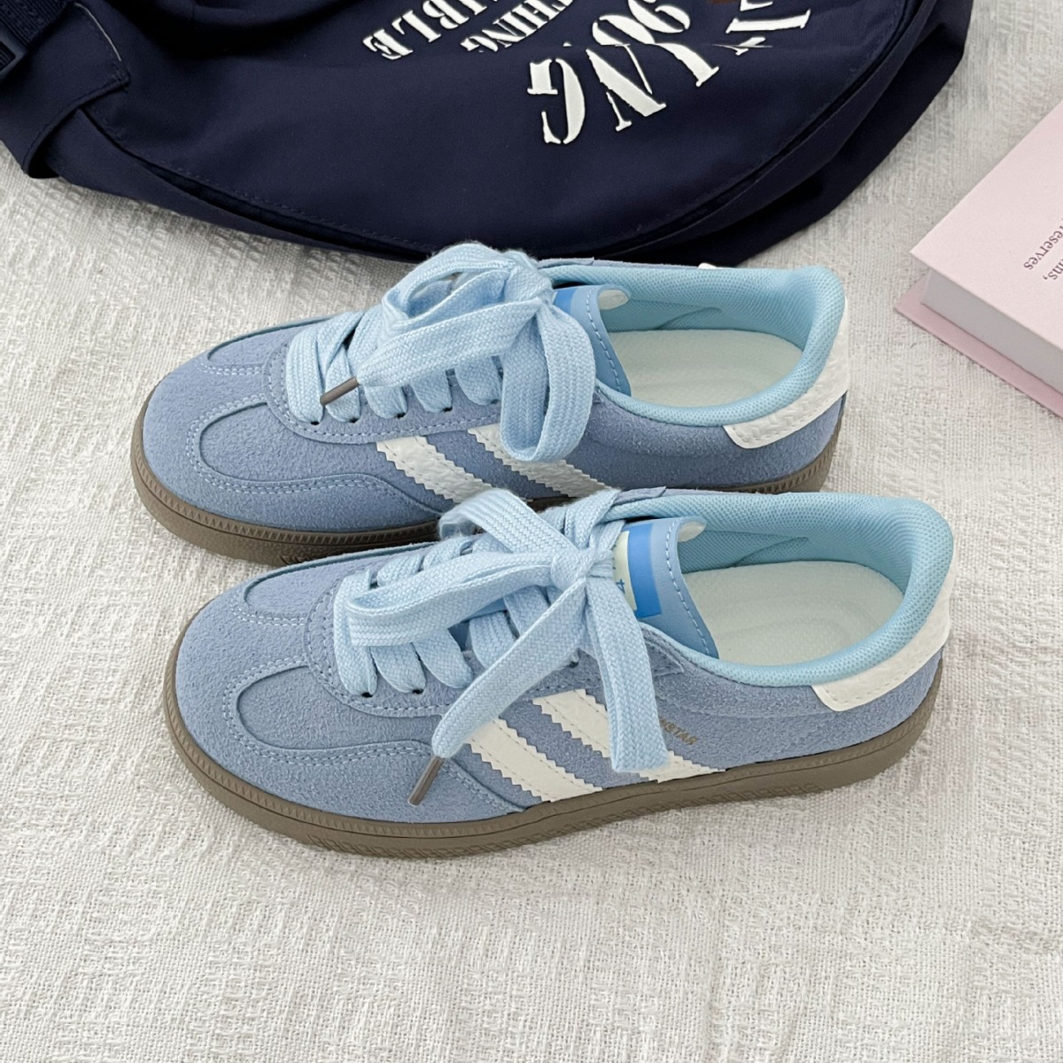 Vintage-style sneakers for wom - Women'S Shoes Com 评论和价格