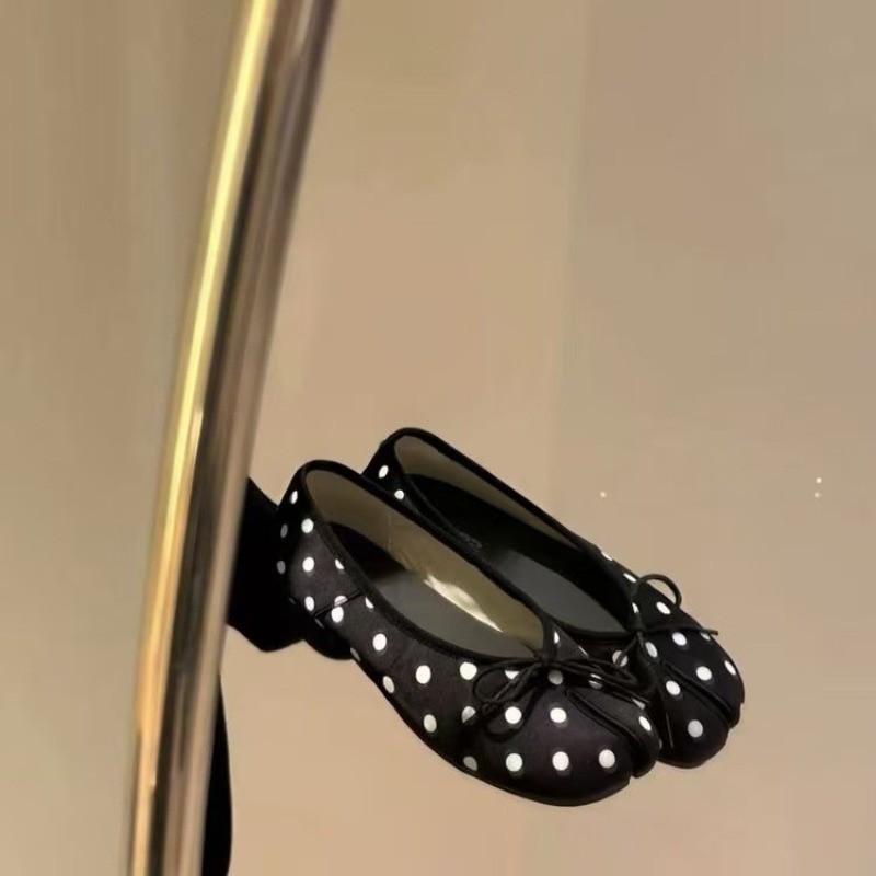 Sweet Bow Women's Spring 2026  - Women'S Shoes Round Toe 评论和价格