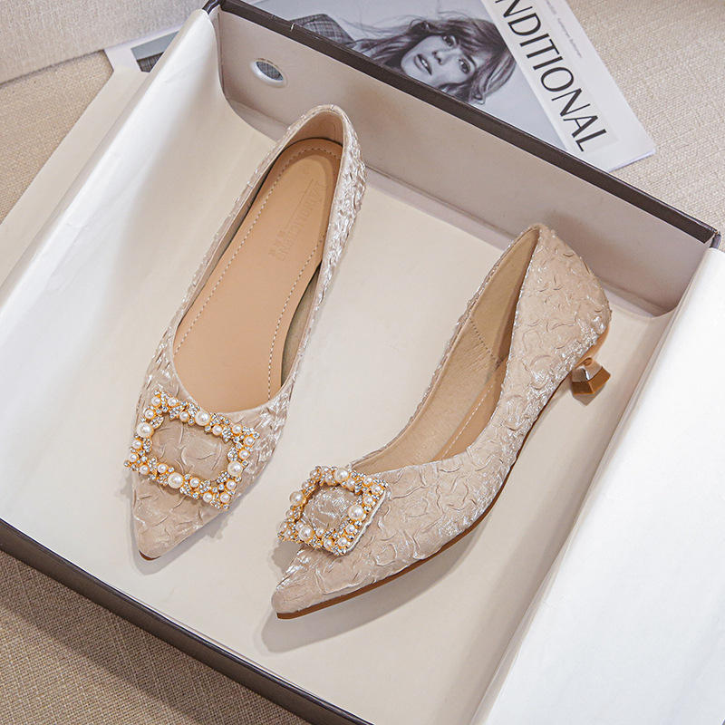 Ivory Textured Satin Pointed T - Women'S Shoes For Work 评论和价格